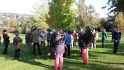 Die Gruppe beim Amerikanischen Amberbaum, Liquidambar styraciflua 'Festival'